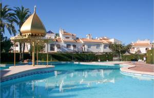 Two-Bedroom Holiday Home room in Amazing home with Outdoor swimming pool and 2 Bedrooms