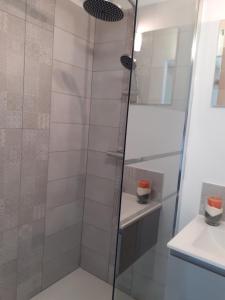 studio lumineux dans la coulée verte à Saint gilles croix de vie