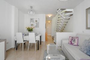 Penthouse Apartment With Ocean View