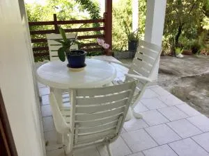 chez Jocelyne prés des sources chaudes - Hoguet