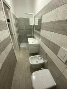 Quadruple Room with Private Bathroom