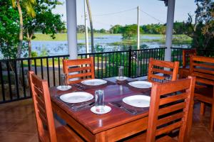 Double Lake View Tissa & Safari