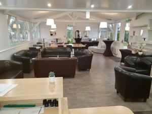 Hotels Budget Hotel - Melun Sud Dammarie Les Lys : photos des chambres