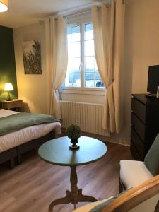 LA FERME DAIGUROLLES