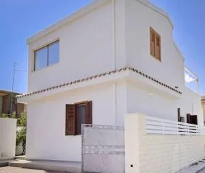 La Nike - Casa Benarifi