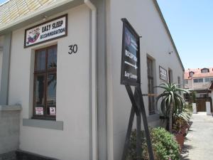 Eazy Sleep Accommodation