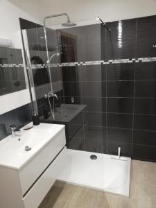 Appartements Appartement proche lac et plage : photos des chambres