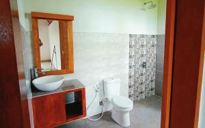 Uma Manyar Sunset Villa