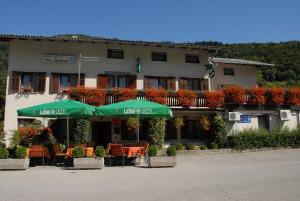 Guesthouse Pri Štefanu - 3hvězdičkové hotely ve městě Most na Soči