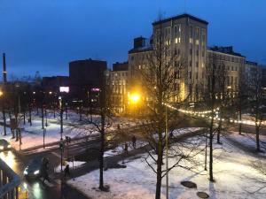 Perheasunto keskustassa