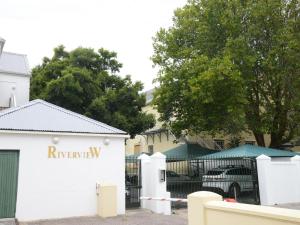 dk villas 4 Riverview, Hout Bay