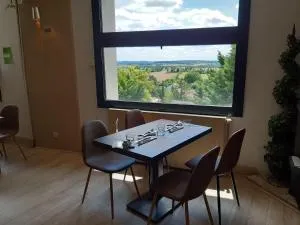 拉巴斯蒂德奥里维罗基斯酒店 - Lacaussade