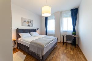 M&T apartment
