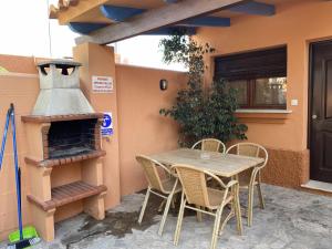Casa Familiar cerca de la playa piscina compartida