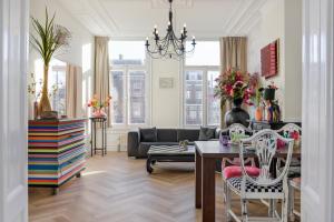 One-Bedroom Apartment room in The Monument Hotel
