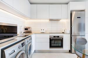 Always-Power De Waterkant Mountain View Apartment