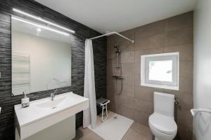 Maisons de vacances Les Hauts de Manse : photos des chambres