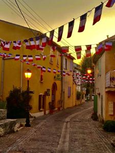 Hotels Le Grand Puech : photos des chambres