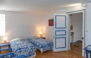 B&B / Chambres d'hotes Chambre d'Hotes Les Jardins de Marie, SCI Charles III : photos des chambres