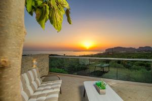 2 steps Falasarna beach-Liakos- Homeleader