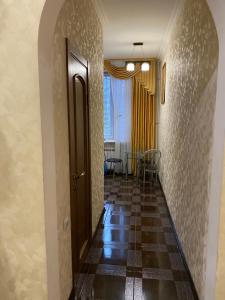 Lux aparts біля шпиталю зі світлом