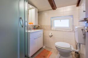 One-Bedroom Apartment with Terrace and Sea View room in Apartments with a parking space Crikvenica - 5478