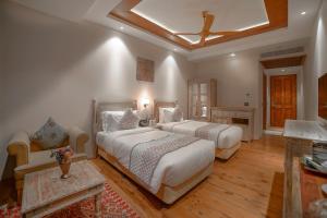 Hotel Rah Bagh - Luxury Boutique Hotel