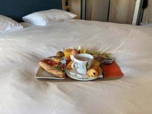 Hotels Ibis Lunel Petite Camargue : photos des chambres