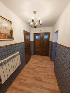 Apartment - Ground Floor room in Pałac Ławica