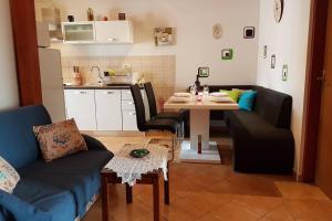 Sea View App Kristina