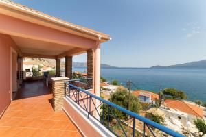 Natassa Apartments Penthouse sea view 30m from sea