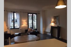 Appartements Duplex 4/5 personnes avec terrasse centre Blois : photos des chambres