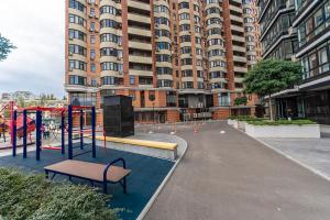 VIP in a new building near Lesi Ukrainki 7a