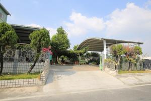 Bridgeside Homestay