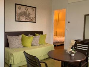 Hotels Au Petit Vivoin : photos des chambres