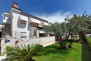 Apartments Lavizatic - Poreč