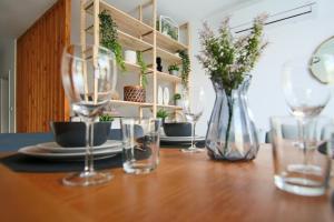 Phaedrus Living Seaside Luxury Flat Athina 123