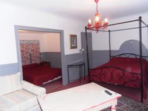 Hotels Hotel des Arceaux : photos des chambres