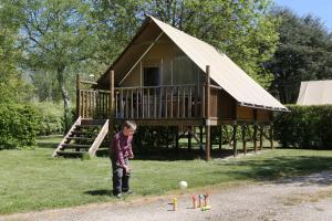 Campings Camping le Nid du Parc : Tente en Bois - Non remboursable