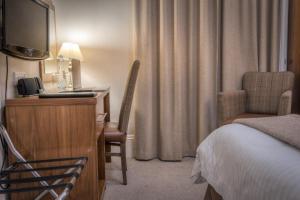 Mackays Hotel