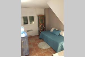 T3 de standing avec grande terrasse vue colline