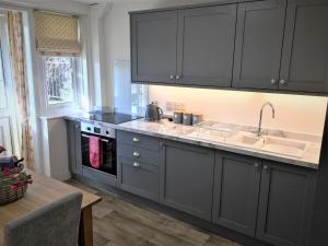 Fring House Apartment