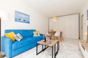 All Blue YourHostHelper