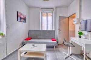 Appartements Faubourg 1 d'isle Studio Cosy proche gare IUT : photos des chambres