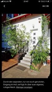 FeWo Garten - eigener Eingang- WLAN-Parkplatz,Netflix, Terrasse,Doppelbett und Schlafcouch - Holten