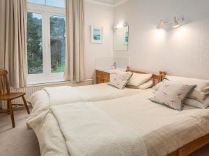 1 Hazeldene