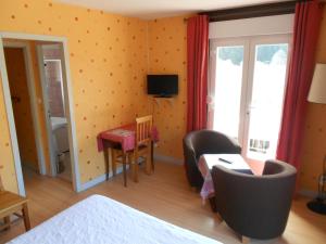 Hotels Hotel L'Oree du Bois : photos des chambres