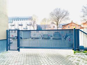 Modern 1BD Apartment in Old Town by Hostlovers