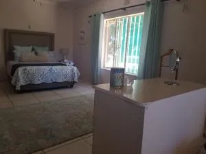 Orangeriverguestfarm - Veldschoen