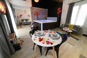 Maisons de vacances Eaudyssee maison avec SPA privee - Loiret : photos des chambres